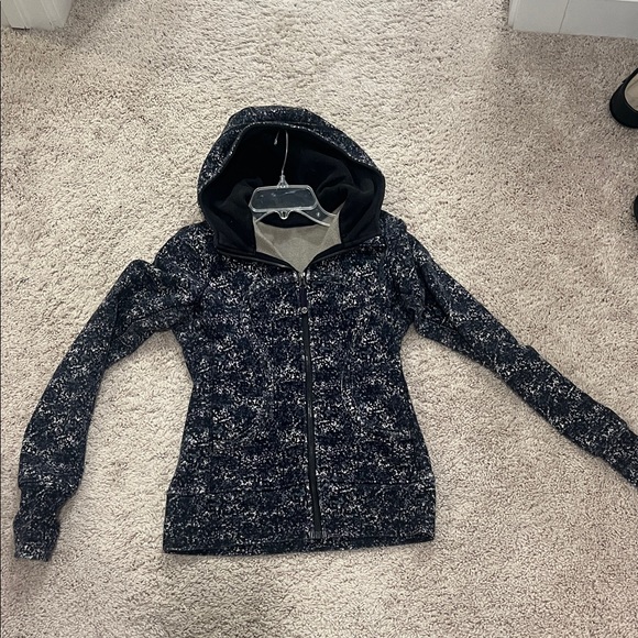 Lululemon scuba hoodie - Picture 1 of 3